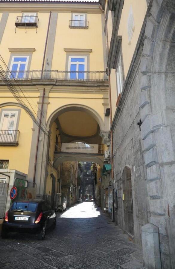 Roy Nel Cuore Di Napoli Ξενοδοχείο Εξωτερικό φωτογραφία
